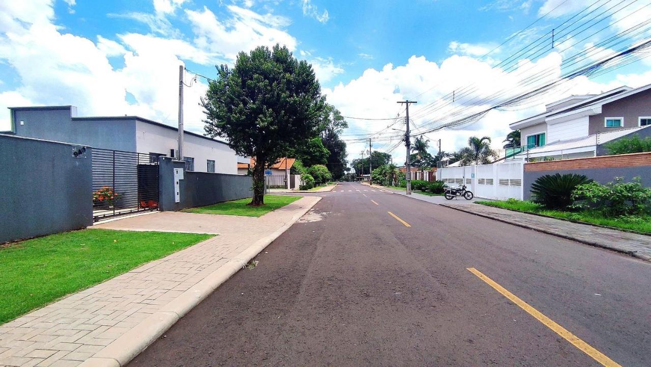 포스두이구아수 Linda Casa Bairro Tranquilo Prox Cataratas 빌라 외부 사진